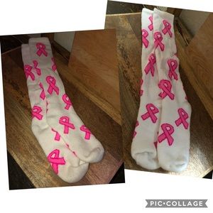 **SOLD** Pink Ribbon 🎀 High Socks